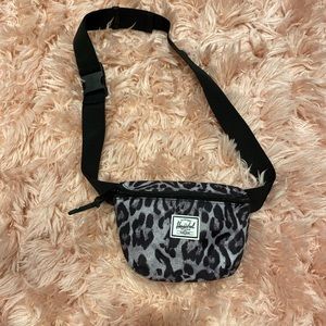 Herschel leopard Fanny pack